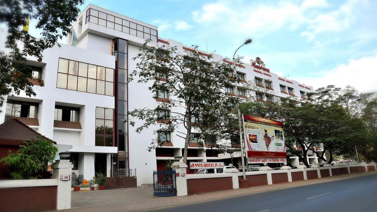 Breeze Residency Hotel Tiruchirappalli Exterior photo