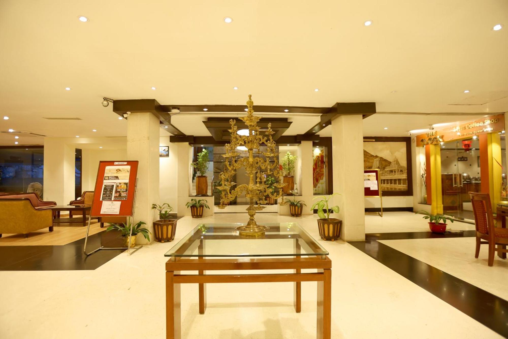 Breeze Residency Hotel Tiruchirappalli Exterior photo